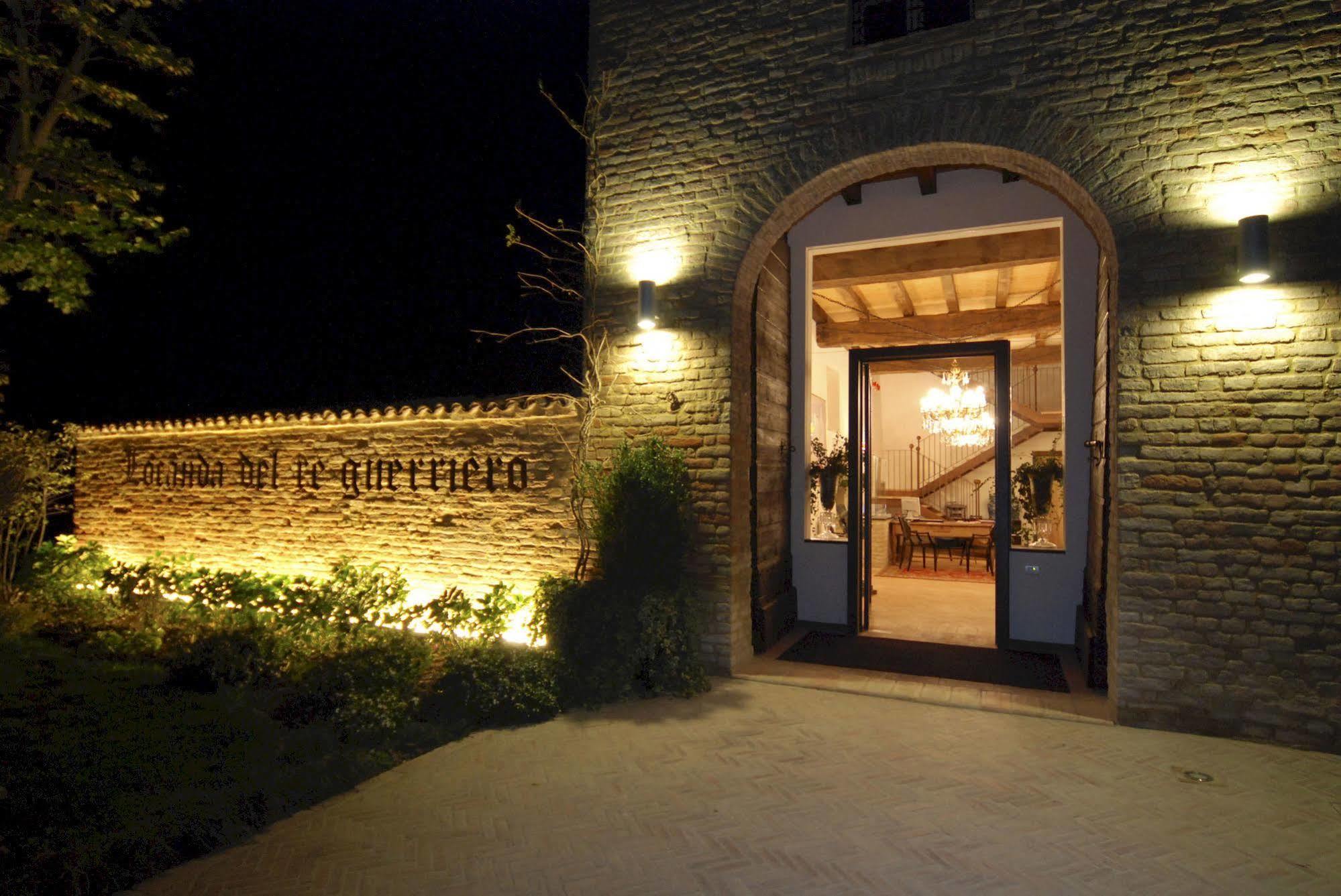Locanda Del Re Guerriero 산 피에트로 인 세로 외부 사진